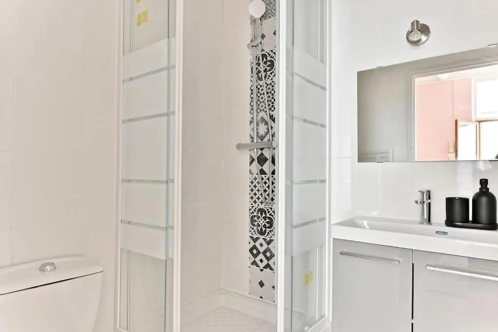 Appartement Central Montparnasse Paris 0*,  France